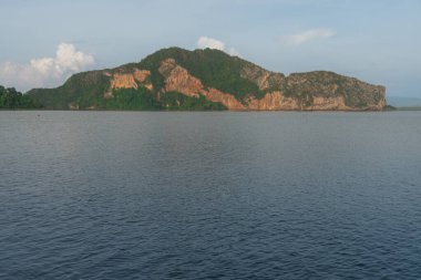 Tayland 'ın güneyindeki muhteşem Phang Nga Körfezi manzarası