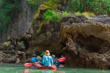 Tayland 'ın güneyindeki muhteşem Phang Nga Körfezi manzarası