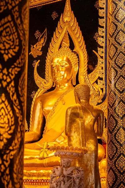 Wat Phra Si Ratana 'daki Altın Buda Heykeli