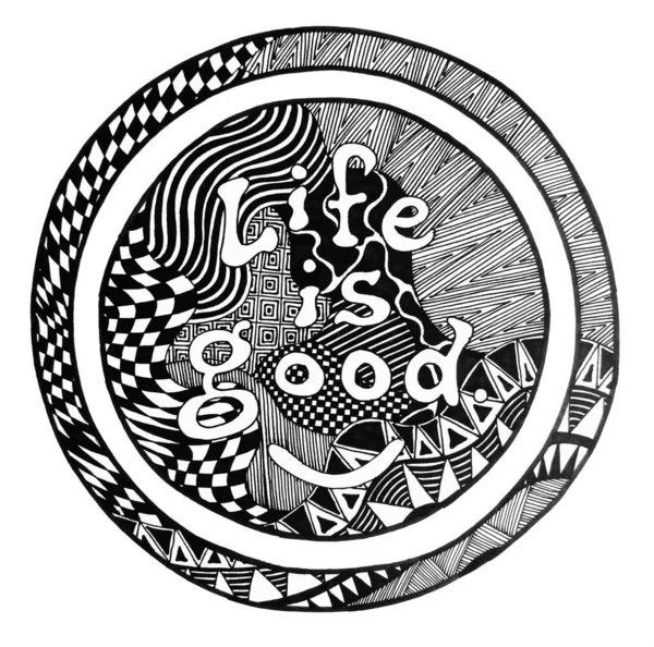 Hayat güzel siyah beyaz çizimlerdir.