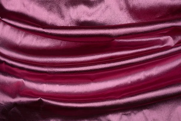 드라퍼 추상적 배경을 배경으로 합니다 빛나는 분홍색 표면에 있습니다 금속성 — 스톡 사진