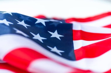 4 Temmuz Vatanseverlik Günü ABD Sembolleri. Ulusal kutlama 4 Temmuz federal bayramı Amerika Birleşik Devletleri. Amerikan bayrağı Yıldızlar ve Çizgiler Kırmızı, Beyaz ve Mavi Eski Zafer Yıldızlı Bayrağı
