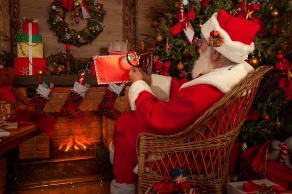 Santa Claus Rejoicing Letters Mail His Post Office Indoors Log — Stock Photo, Image