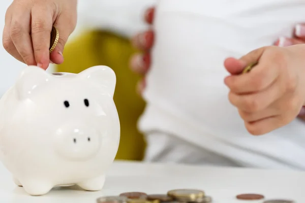 Piggy bank savings — Stock Photo, Image