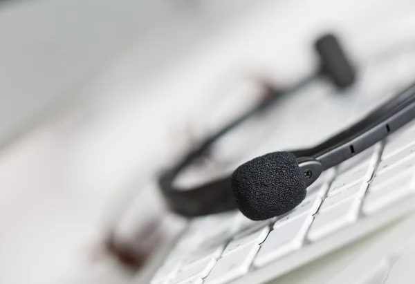 Call center service operator empty working place — Stock Photo, Image