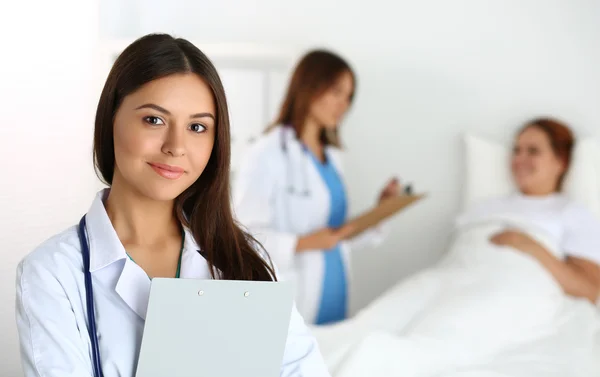 Atención médica o concepto de seguro — Foto de Stock