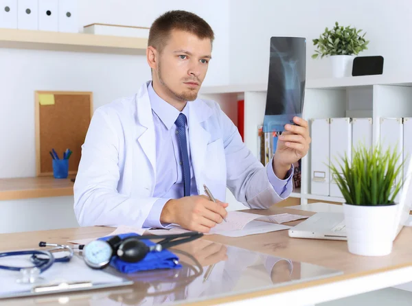 Male medicine physician doctor — Stock Photo, Image