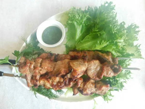 Daging Babi Shish Kebab Pada Tusuk Sate Daging Babi Panggang — Stok Foto