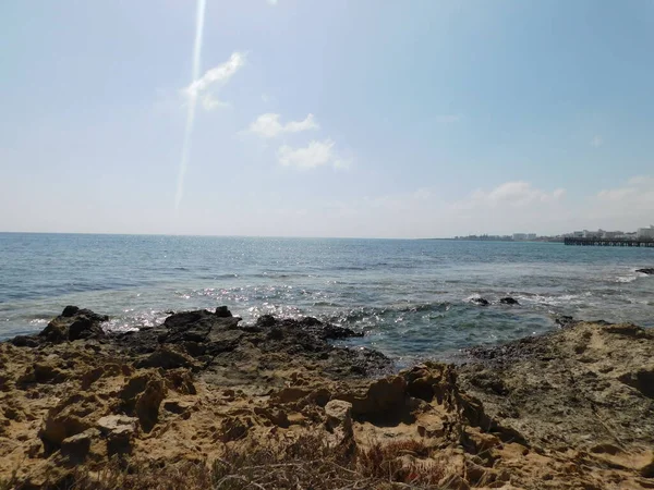 Costa Rochosa Céu Azul Chipre Protaras Abril 2021 — Fotografia de Stock