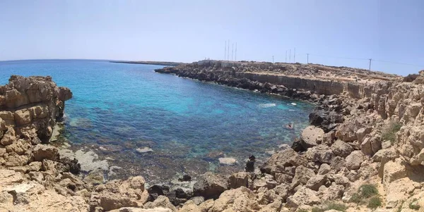 Chipre Costa Mar Mediterrâneo Cavernas Mar Perto Ayia Napa — Fotografia de Stock