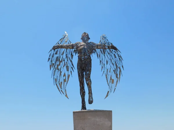 Estátua Ícaro Aspirando Céu Ayia Napa Chipre — Fotografia de Stock