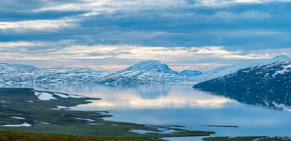 Vackert Horisontellt Landskap Norr Polcirkeln Swedish Lapland Med Utsikt Över — Stockfoto