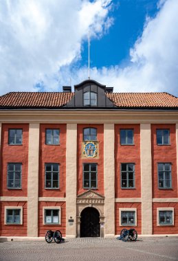 Jonkoping, İsveç - Mayıs 2020: Gota Temyiz Mahkemesi binası ve Jonkoping City, İsveç.