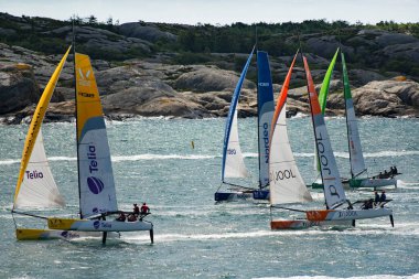 Marstrand İsveç 'te Tekne Tekne Yarışı M32 Katamaran Yarışması