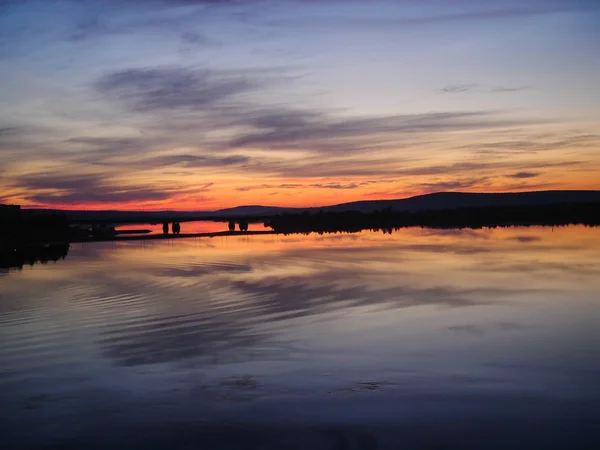 gece yarısı güneşi