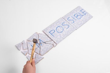 zorlukları aşmak ve çekiç