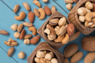 karışık Kuruyemiş ve badem