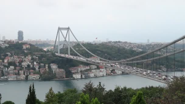 イスタンブールのボスポラス海峡橋 — ストック動画