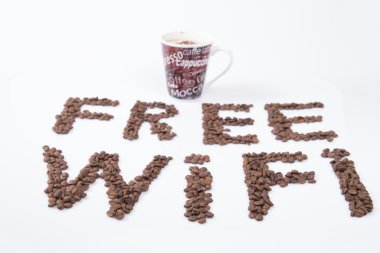 Ücretsiz wi fi sembolü ve kahve Kupası