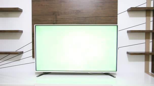 regarder la télévision et changer de chaîne 