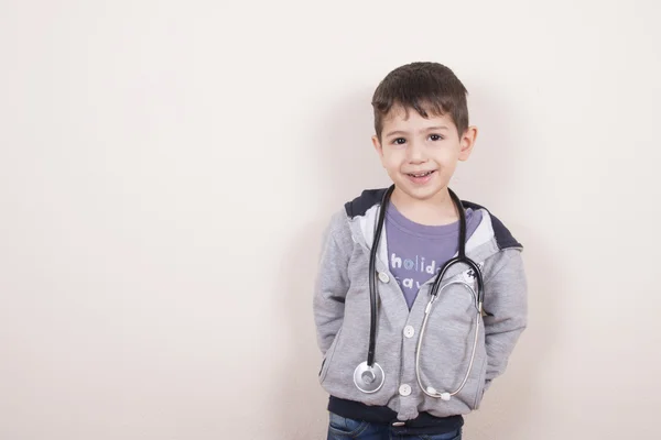 Jongen wil dokter worden — Stockfoto