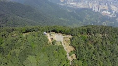 Shenzhen Wutong dağının en yüksek dağı.
