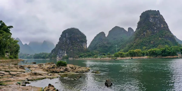 Карстові Пагорби Річці Юлунг Округ Яншуо Китай — стокове фото