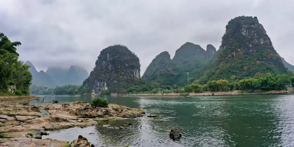 Colinas Karst Rio Yulong Condado Yangshuo China — Fotografia de Stock