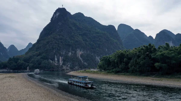 Krasové Kopce Blízkosti Yangshuo Čína Xingping Rybářské Vesnice Řeka — Stock fotografie