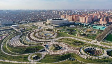 Krasnodar şehir parkının en üst görüntüsü. Galitskogo Parkı