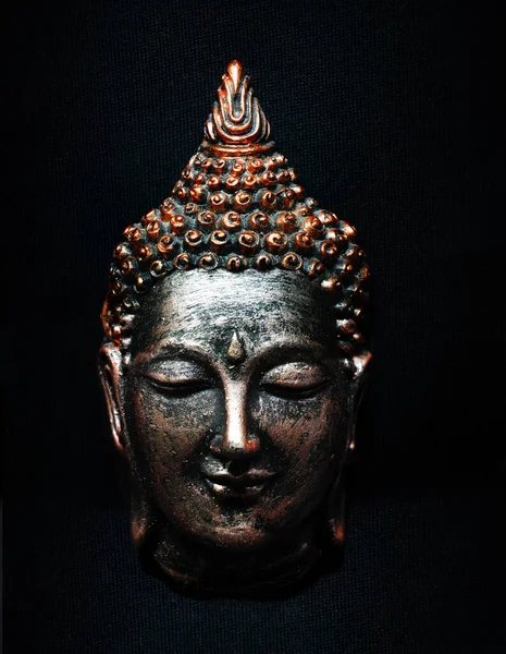 Der Kopf Der Buddhastatue — Stockfoto