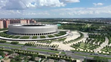 Krasnodar 'ın güzel parkının manzarası. Galitskogo Parkı