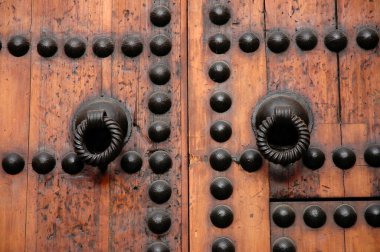 Fas 'ta geleneksel ve sanatsal kapı