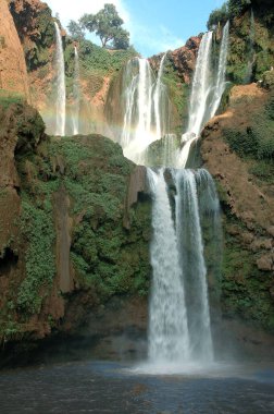 Fas Atlası 'nda Ouzoud Şelalesi