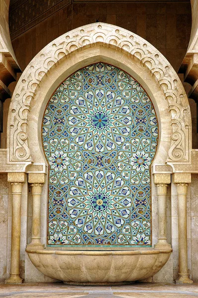 Belle Fontaine Artisanale Maroc — Photo