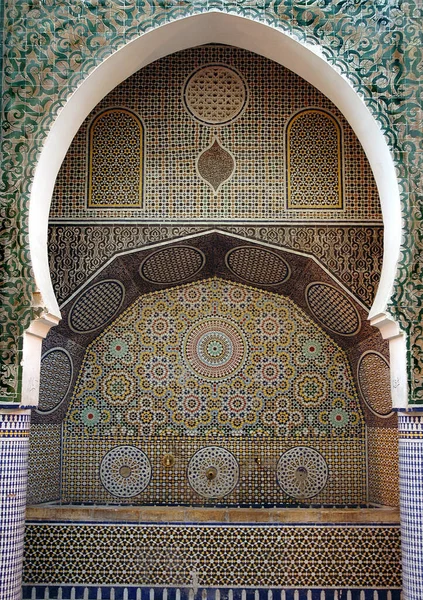 Krásná Ručně Dělaná Fontána Maroku — Stock fotografie
