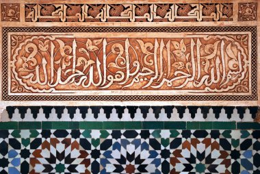 Fas 'ta geleneksel ve el işi zellige (taş)