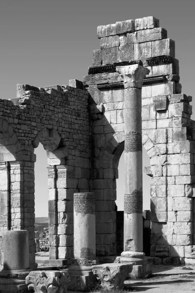 Stanowisko Archeologiczne Volubilis Maroku Czerni Bieli — Zdjęcie stockowe