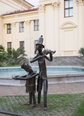 Rusya Soçi kenti mimari manzaraya bakıyor