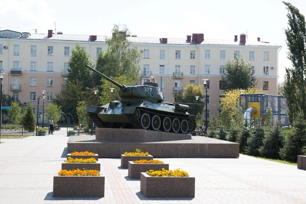 Rusya Sibirya Omsk Şehri Zafer Parkı 