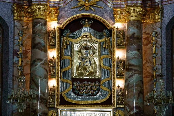 Altare Icona Della Vergine Maria Nella Cattedrale Aglona Lettonia — Foto Stock