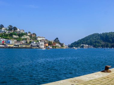 Dortmund, İngiltere 'de temiz ve renkli evleri olan güzel kıyılar, Mayıs 2018