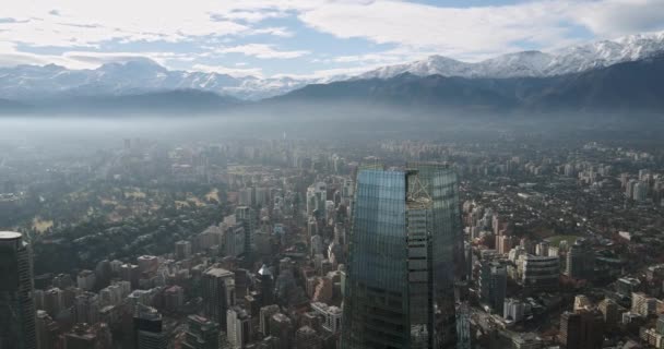 Vista Aérea Una Órbita Ciudad Santiago Chile Con Cordillera Los — Vídeo de stock