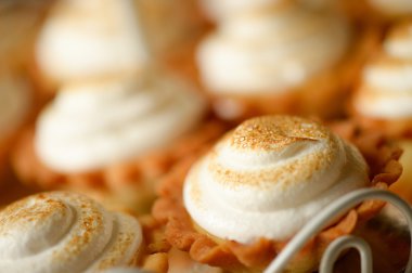 Seçici odak ile lezzetli tatlılar