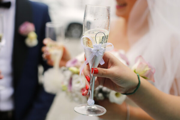 Grooms with champagne 