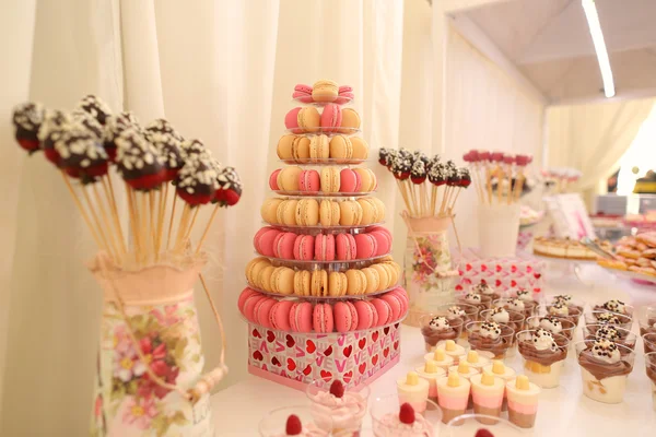 Çöl tablo pek çok şeker ve tatlılar