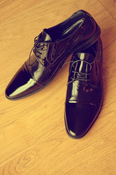 Groom black elegant shoes — Stock Photo, Image