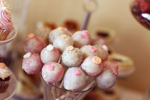 Leckere Cake Pops — Stockfoto