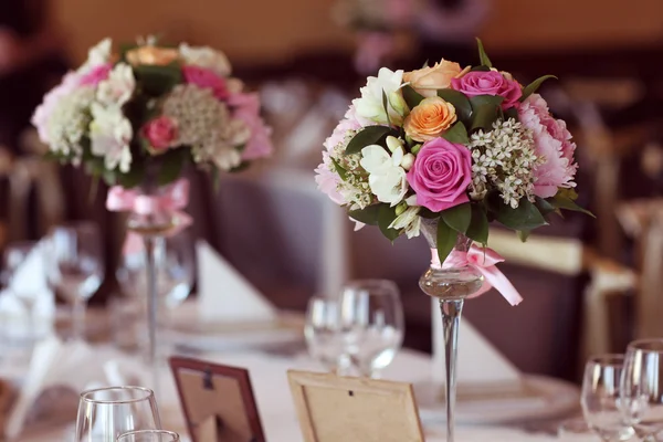 Beautiful roses bouquet — Stock Photo, Image