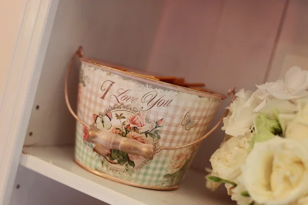 Bonita cesta decoração — Fotografia de Stock
